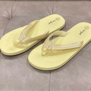 Comfortable Yellow Flip Flops